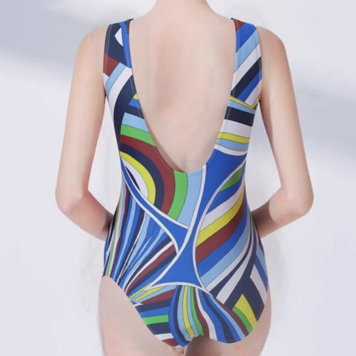New Women's One-Piece Swimsuit, Colorful Open-Back Design, Modest, Figure-Flattering, Suitable for Vacation and Hot Springs